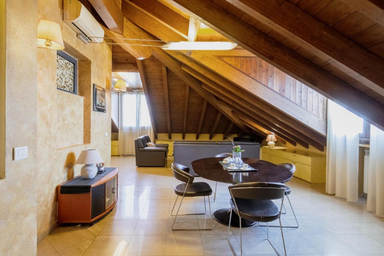 Апартаменти Easylife - Esclusivo Attico In S Babila Мілан Екстер'єр фото